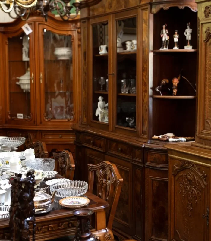 Crockery-Unit-img Crockery-Unit-img